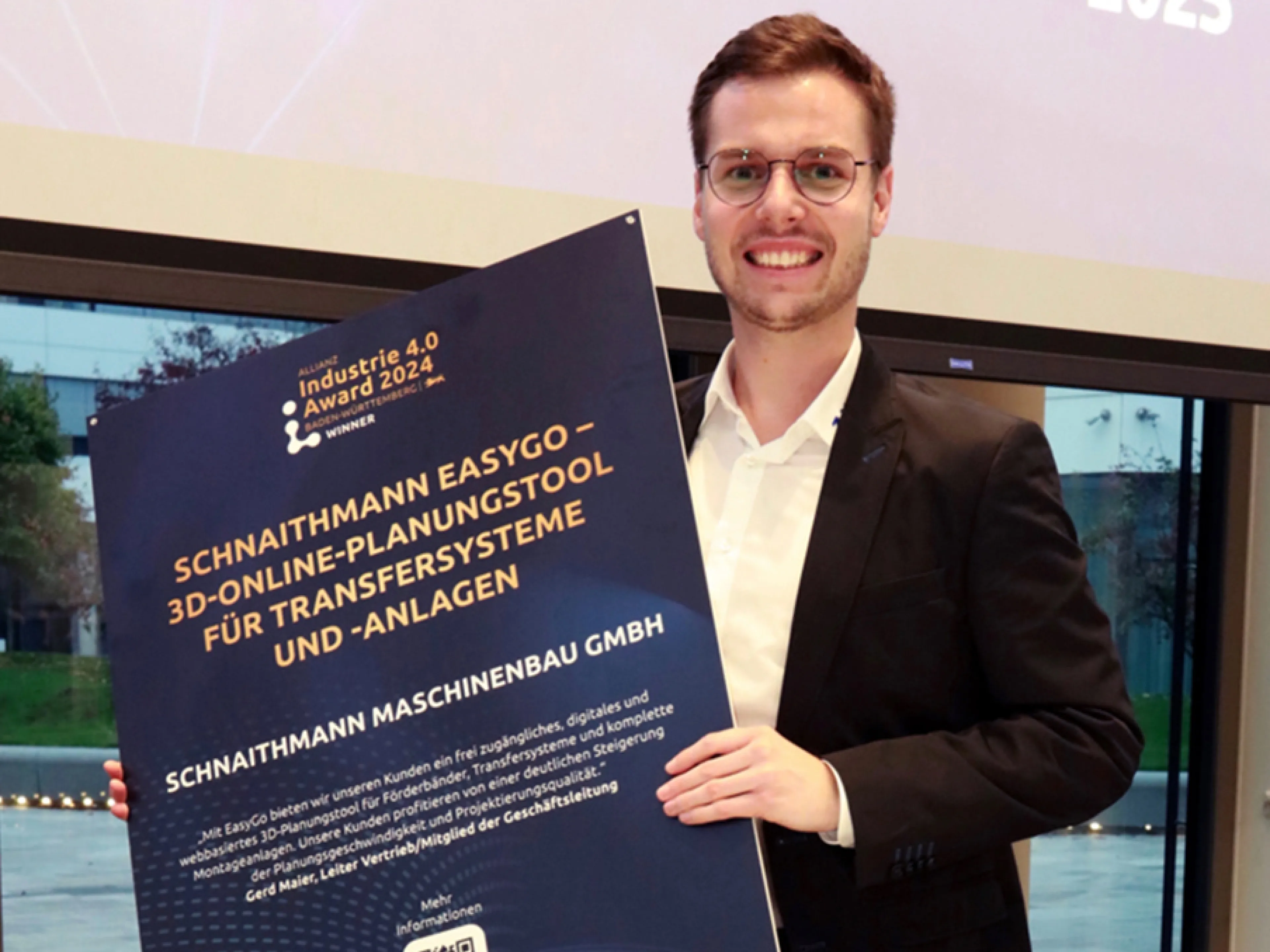 Maximilian Perret, Leiter Produkt- und Prozessmanagement bei Schnaithmann, bei der Preisverleihung „Allianz Industrie 4.0 Award Baden-Württemberg“