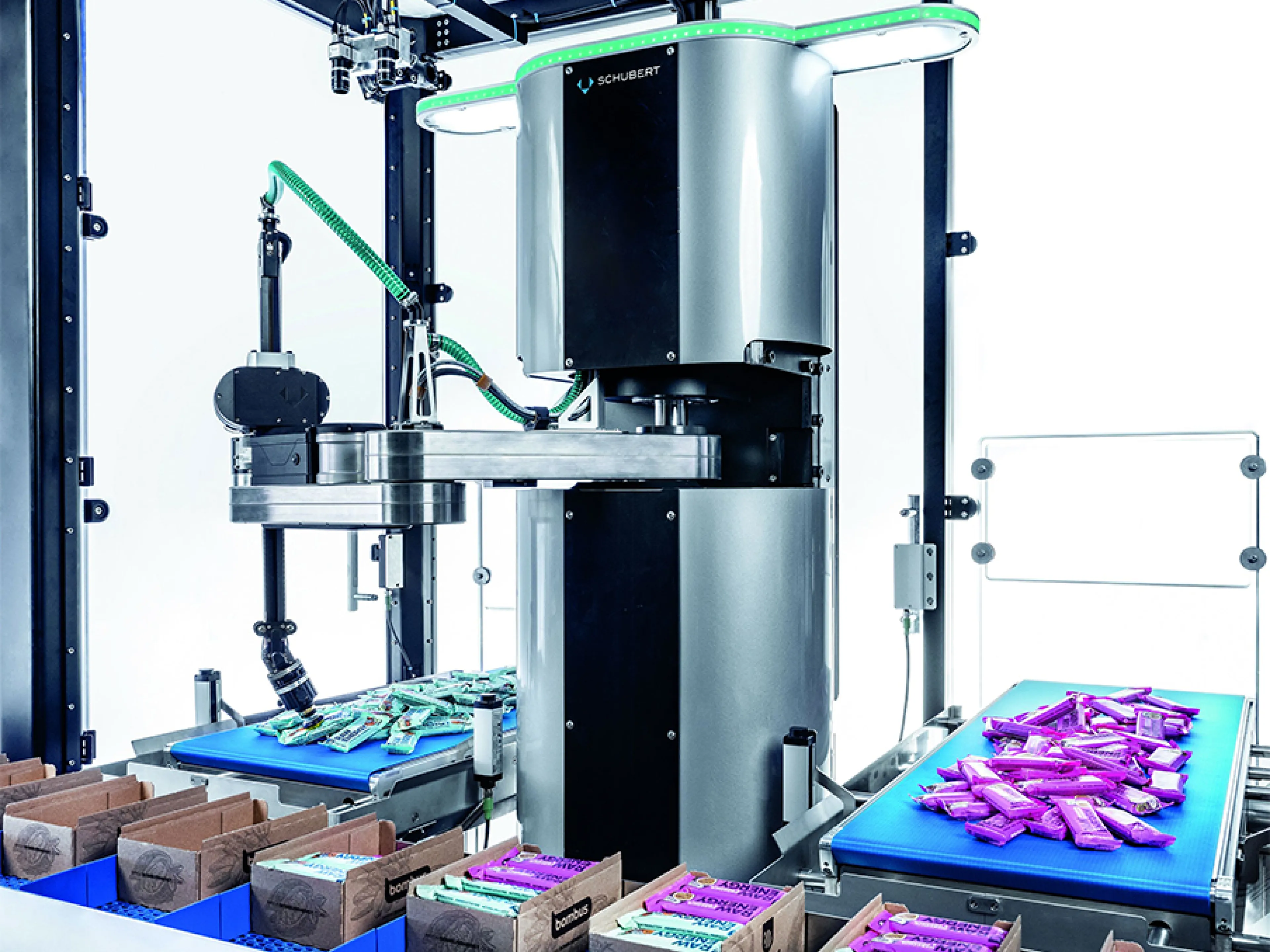 Der Cobot greift Produkte sicher aus der Unordnung und platziert sie beispielsweise direkt in Sekundärverpackungen, Bild: Gerhard Schubert Der Cobot greift Produkte sicher aus der Unordnung und platziert sie beispielsweise direkt in Sekundärverpackungen