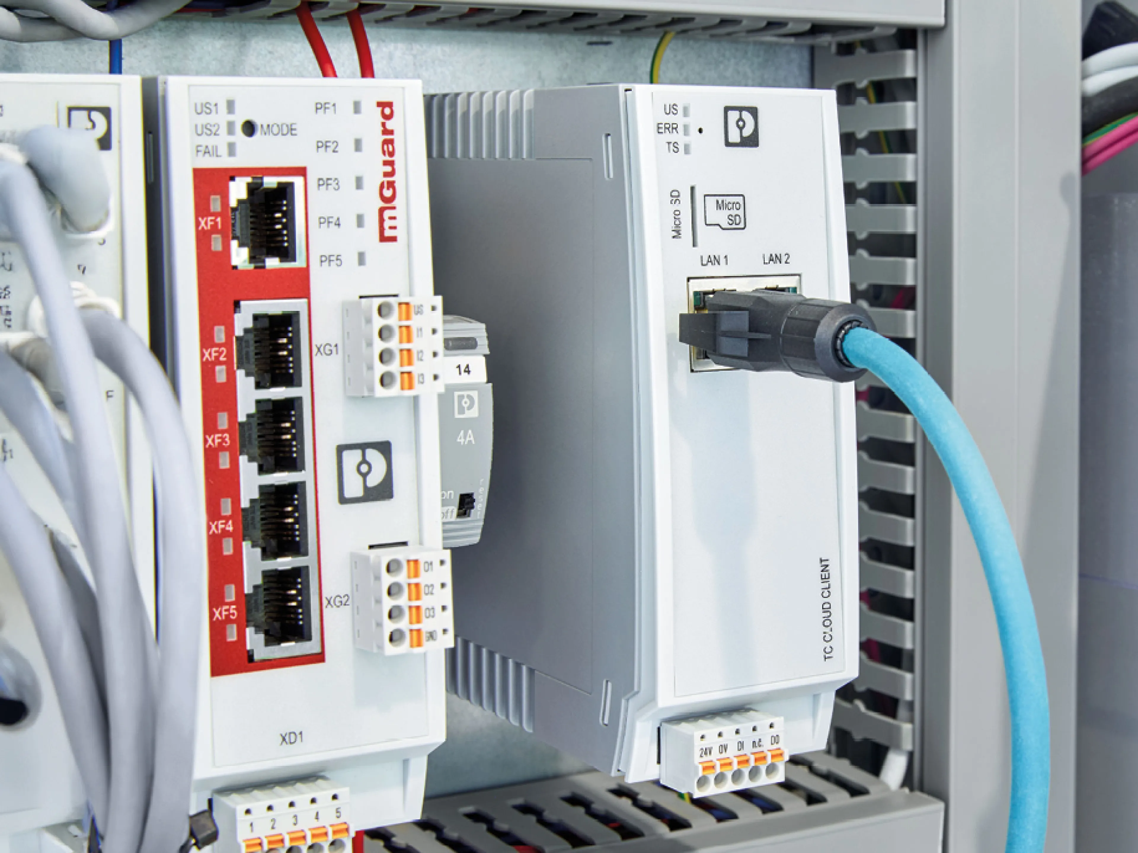 Routing und Firewall mit VPN schützen OT-Netzwerke vor Cyber-Bedrohungen