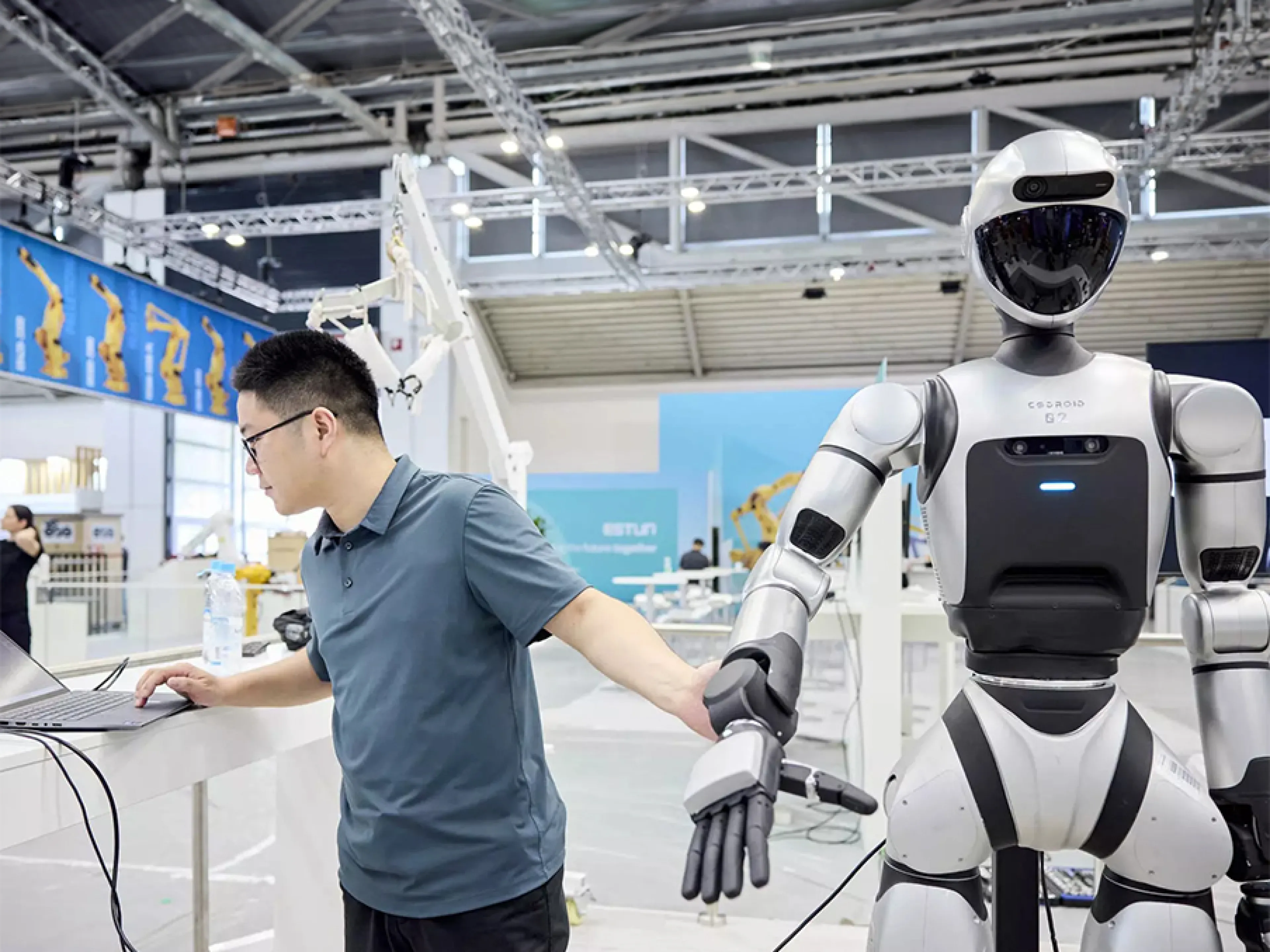 Ab 2027 findet die Automatica auch in China statt, denn das Land gehört zu den dynamischsten Wachstumsmärkten für Robotik und Automatisierung