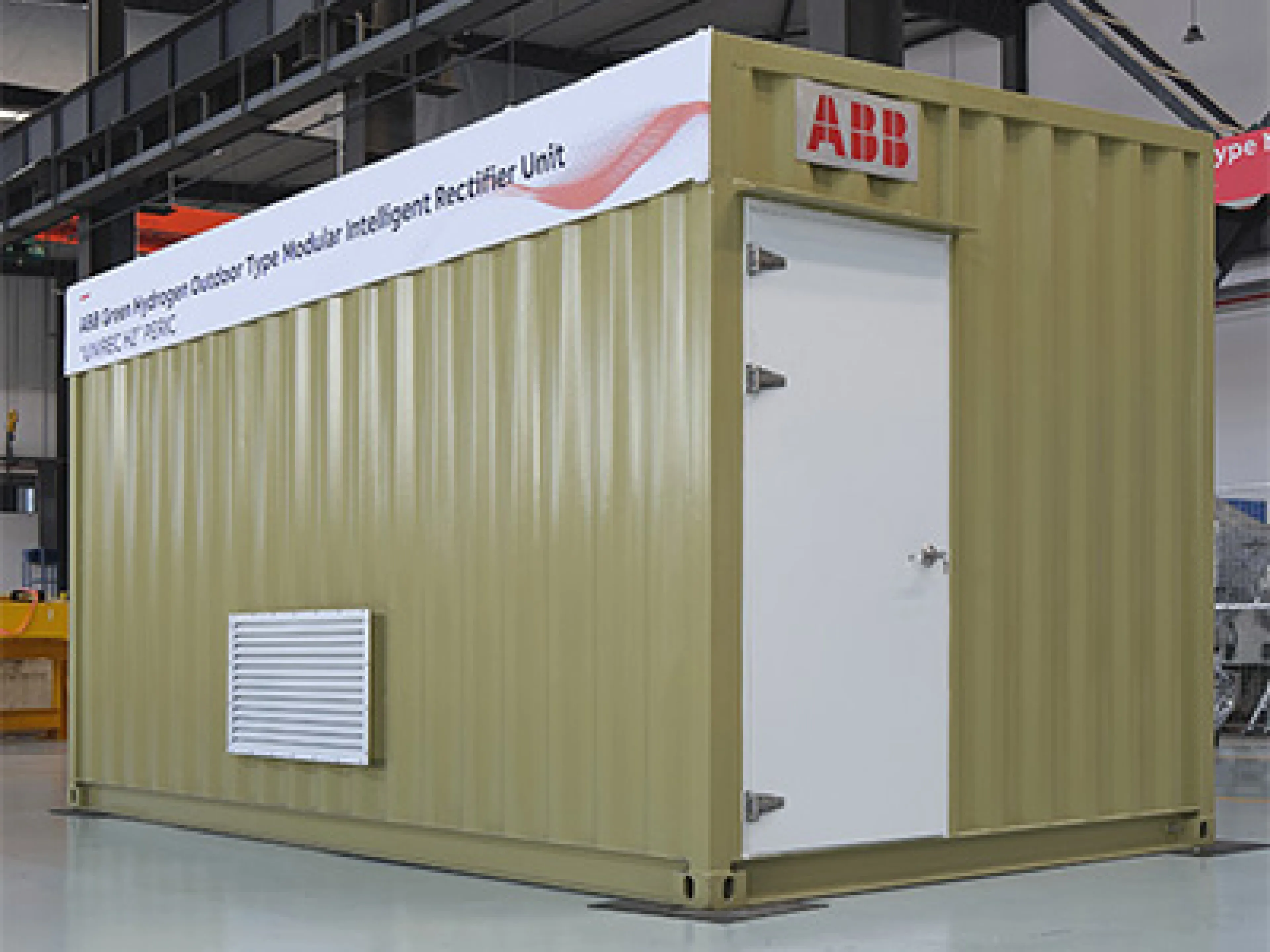Außenansicht des containerisierten Stromgleichrichters von ABB