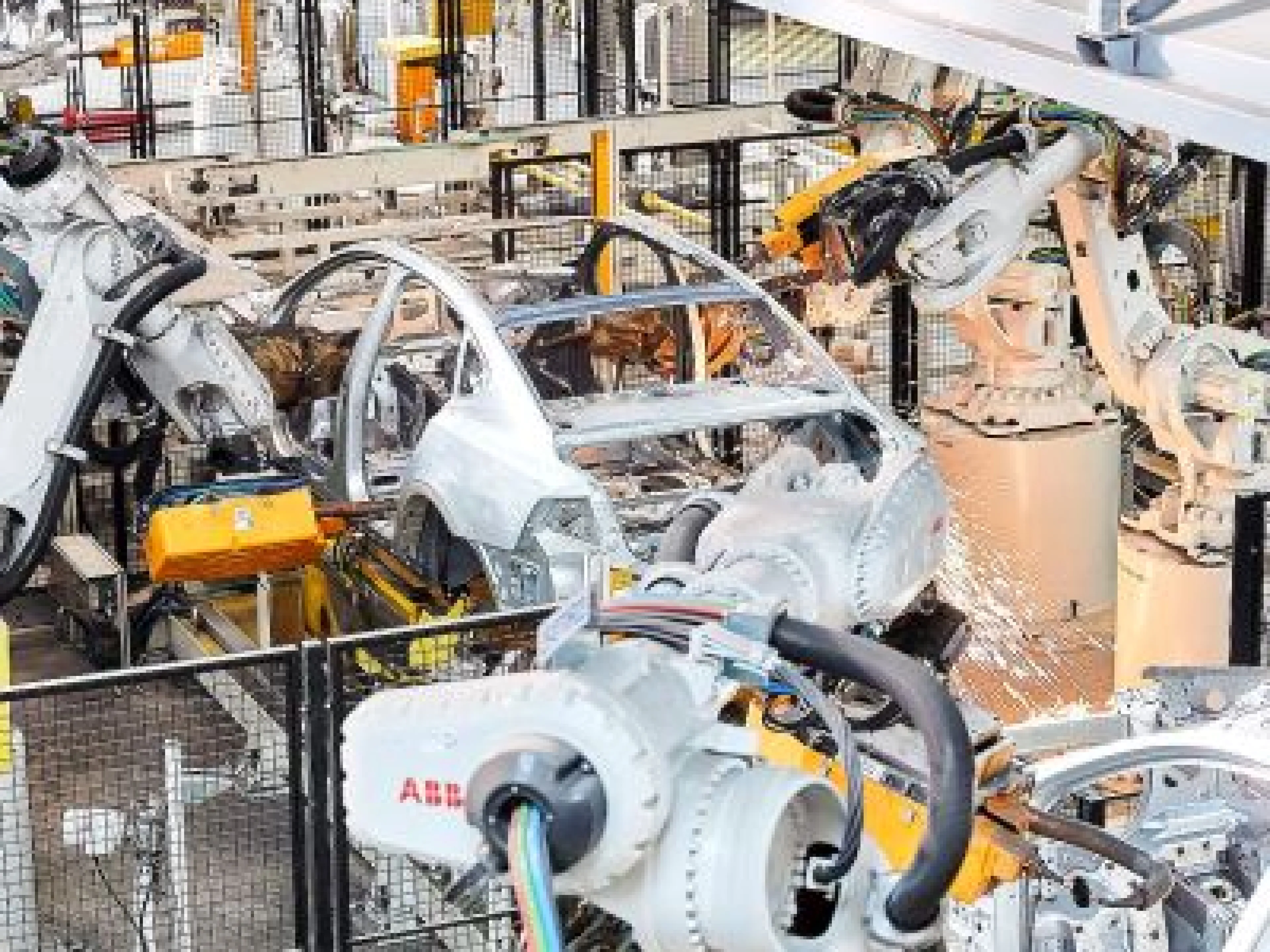 Roboter schweißen Autokarosserien in der Automobilindustrie