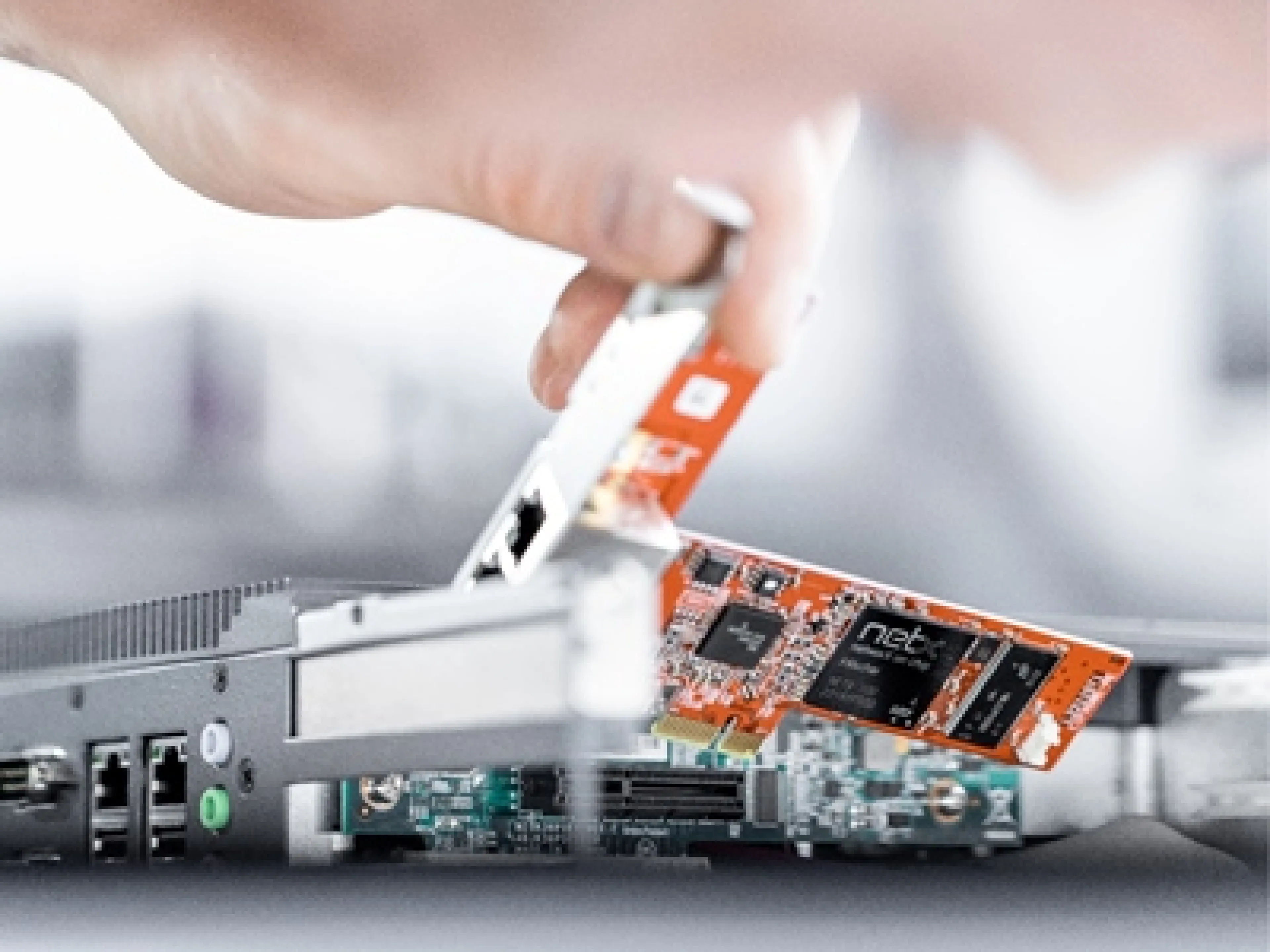 Vom klassischen PCIe-Format bis M.2-Miniaturlösungen - Standardisierte Kommunikationslösungen vom Marktführer