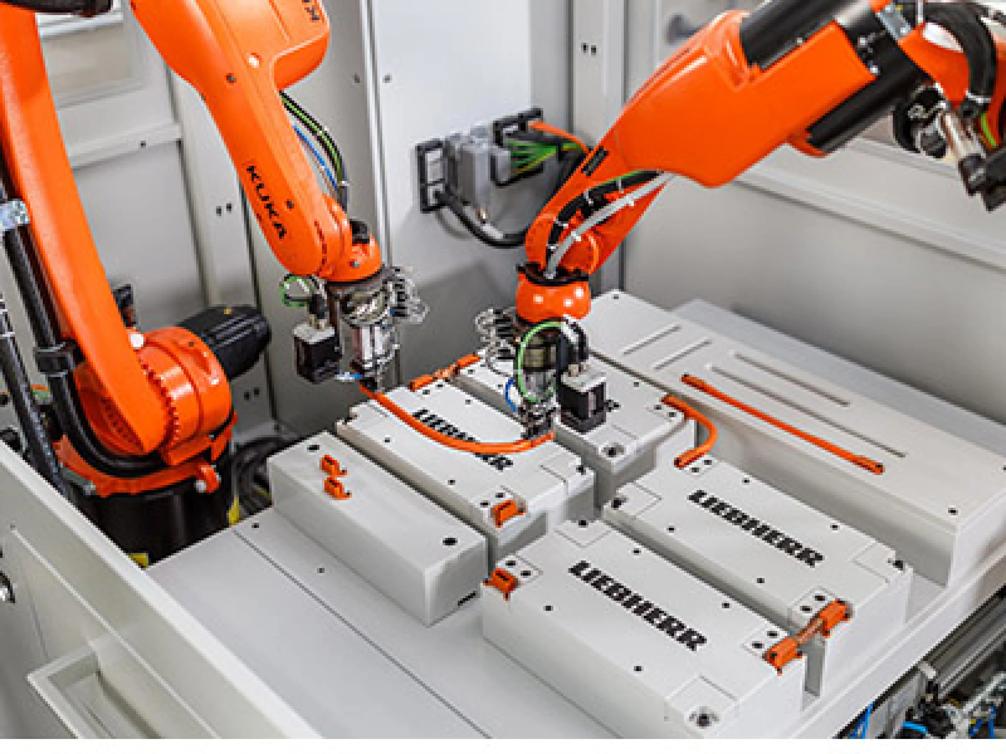 Die Automatisierung des Handlings von biegeschlaffen Teilen ist bis heute eine große Herausforderung. Das Team von Liebherr hat diese in seiner Applikation erfolgreich gemeistert