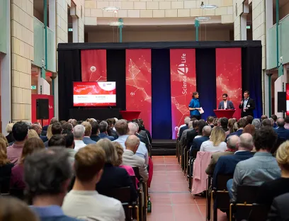 Preisverleihung 2024 des Businessplan-Wettbewerbs Science4Life, Bild: Science4Life Preisverleihung 2024 des Businessplan-Wettbewerbs Science4Life