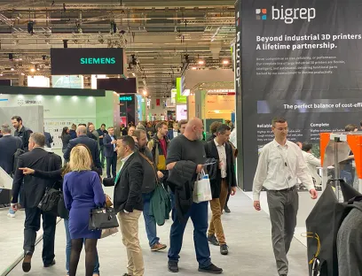 Positive Atmosphäre und gute Stimmung auf der Formnext 2024, Bilder: EAD-portal.de / Susanne Woggon Positive Atmosphäre und gute Stimmung auf der Formnext 2024