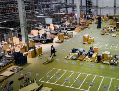 Shopfloor und Warehouse vereint, Bilder: MKW GmbH Shopfloor und Warehouse vereint, Bilder: MKW GmbH