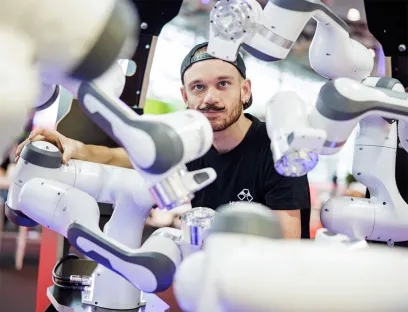 Mit den Robotics Awards zeichnet die Deutsche Messe roboterbasierte Logistik- und Automatisierungslösungen aus, Bild: Deutsche Messe / Ole Spata Mit den Robotics Awards zeichnet die Deutsche Messe roboterbasierte Logistik- und Automatisierungslösungen aus.