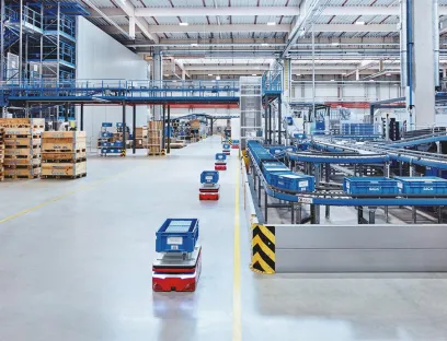 Autonome mobile Roboter benötigen flexible Lokalisierungslösungen, um Prozesse in Logistik und Fertigung effizienter zu machen, Bild: Sick Autonome mobile Roboter benötigen flexible Lokalisierungslösungen, um Prozesse in Logistik und Fertigung effizienter zu machen