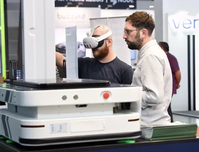 Das Anwenderforum „Mobile Robotik“ ergänzt auf der Logimat 2025 die Leistungsschau der FTS- und AMR-Anbieter, Bild: Euroexpo Anwenderforum „Mobile Robotik“ ergänzt auf der Logimat 2025 die Leistungsschau der FTS- und AMR-Anbieter