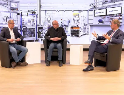 Das Gespräch über digitale Zwillinge mit Prof. Martin Ruskowski und Philip Harting wurde von Dr. Ingo Herbst moderiert