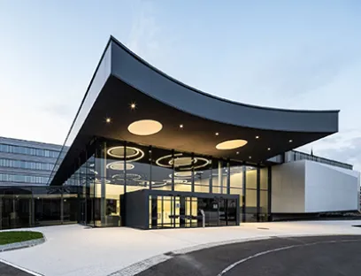 Der neue B&R Innovations- und Trainingscampus im österreichischen Eggelsberg, Bild: B&R B&R Innovations- und Trainingscampus Eggelsberg