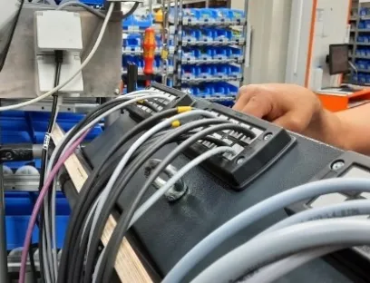 Variables Kabelmanagement-System, das hält, was es verspricht