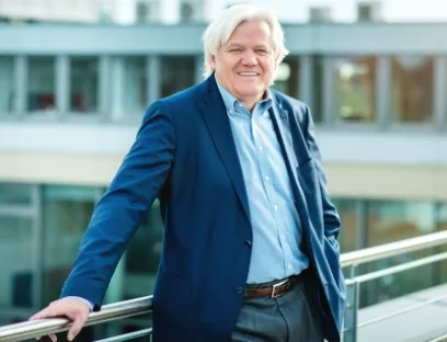 Hans Beckhoff, Gründer und geschäftsführender Inhaber: „Wir bleiben unserem Motto treu, jedes Jahr unser Portfolio evolutionär weiterzuentwickeln und alle fünf bis sieben Jahre eine revolutionär neue Technologie vorzustellen.“, Bild: Beckhoff Automation Hans Beckhoff, Gründer und geschäftsführender Inhaber: „Wir bleiben unserem Motto treu, jedes Jahr unser Portfolio evolutionär weiterzuentwickeln und alle fünf bis sieben Jahre eine revolutionär neue Technologie vorzustellen.“