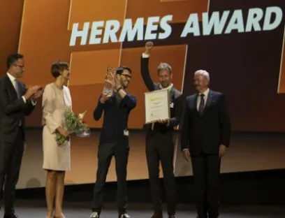 Preisverleihung 2022: Mit dem Hermes Award zeichnet die Deutsche Messe alljährlich ein Unternehmen aus, dessen Produkt beziehungsweise Lösung einen besonders hohen technologischen Innovationsgrad aufweist. Dabei werden ausschließlich bereits industriell erprobte Technologielösungen berücksichtigt
