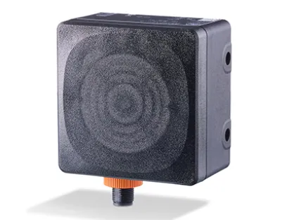 Distanzsensor misst Abstände auch in rauen Produktionsumgebungen, Bild: Ifm Distanzsensor von Ifm misst Abstände in rauen Produktionsumgebungen