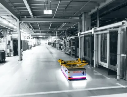 Intelligente Intralogistik: 16 weitere KMP 1500 werden künftig bei BMW für den flexiblen Materialfluss sorgen