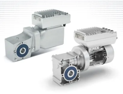Ein Umrichter, zwei Varianten: „NORDAC ON“ für den Betrieb mit Asynchronmotoren (vorne im Bild) und „NORDAC ON+“ für die Kombination mit Synchronmotoren (hinten im Bild), Bild: Nord Drivesystems Ein Umrichter, zwei Varianten: „NORDAC ON“ für den Betrieb mit Asynchronmotoren (vorne im Bild) und „NORDAC ON+“ für die Kombination mit Synchronmotoren (hinten im Bild), Bild: Nord Drivesystems