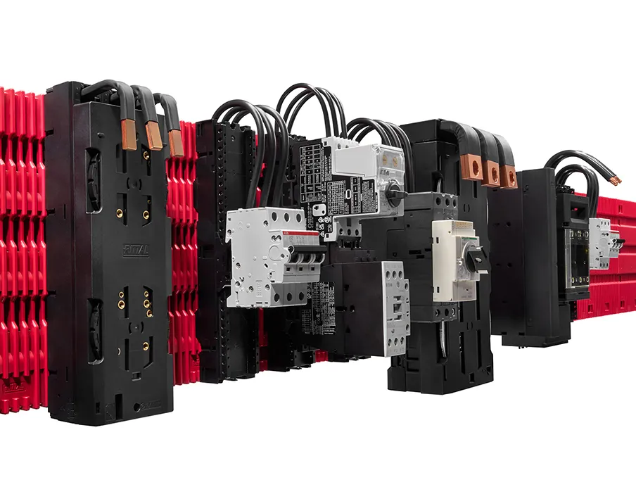 Mit der Systemplattform „RiLineX“ lässt sich der Aufbau von Stromverteilungslösungen mit einer Zeitersparnis von bis zu 75 Prozent beschleunigen., Bild: Rittal Mit der Systemplattform „RiLineX“ von Rittal lässt sich der Aufbau von Stromverteilungslösungen mit einer Zeitersparnis von bis zu 75 Prozent beschleunigen