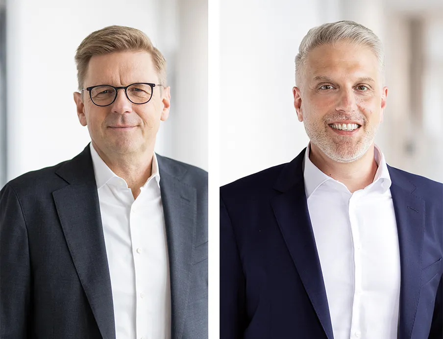 Sick-Vorstandsvorsitzender Dr. Mats Gökstorp (l.) und Markus Scaglioso (r.), Vorstandsressort Sales & Service