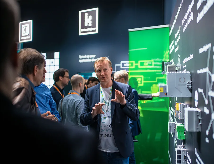 Phoenix Contact stellt auf der diesjährigen SPS zukunftssichere Technologien für die industrielle Automatisierung vor, Bild: Phoenix Contact Phoenix Contact stellt auf der diesjährigen SPS zukunftssichere Technologien für die industrielle Automatisierung vor