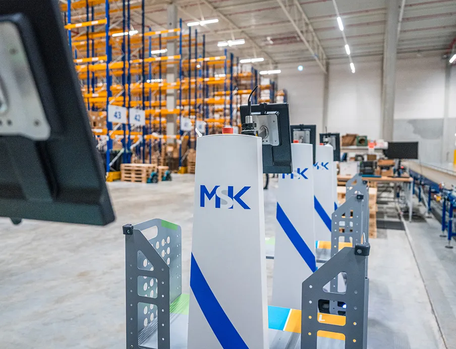 MSK Pharma setzt in den zwei Logistikzentren in Bensheim auf den Einsatz AMRs von Locus Robotics