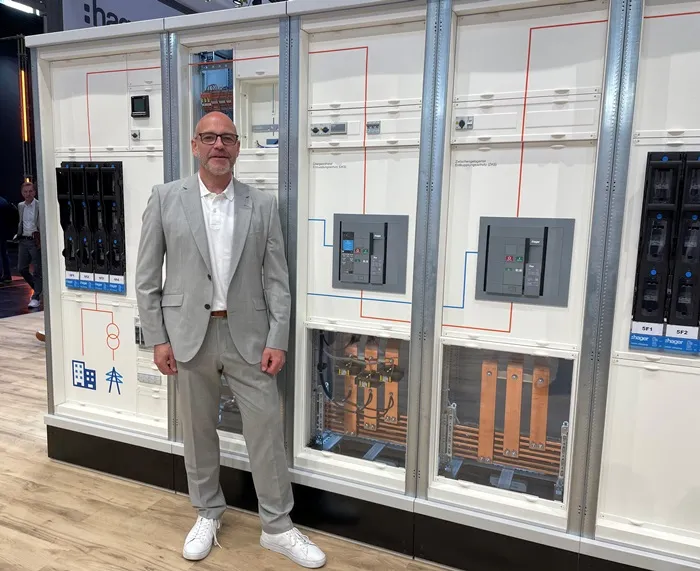 smarter-e-2024-michael_burkhardt_-_leiter_marktmanagement_-_hager.jpg smarter-e-2024-michael_burkhardt_-_leiter_marktmanagement_-_hager.jpg